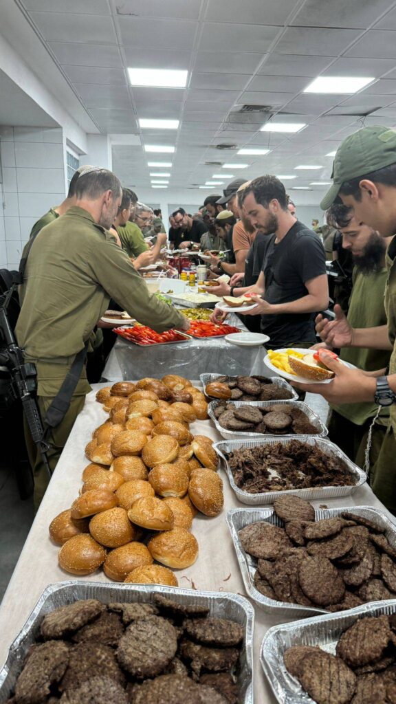 על האש ללוחמים